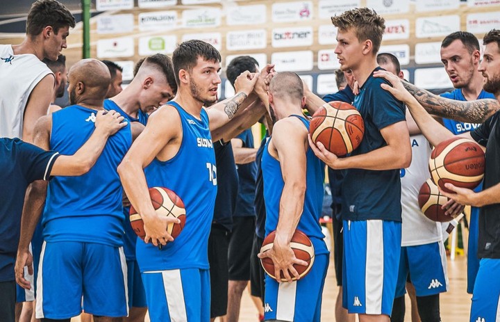 Obmenené basketbalové mužstvo vstupuje do ďalšej kvalifikácie